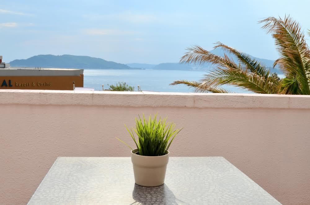 Milan'S Apartments Sveti Stefan Εξωτερικό φωτογραφία