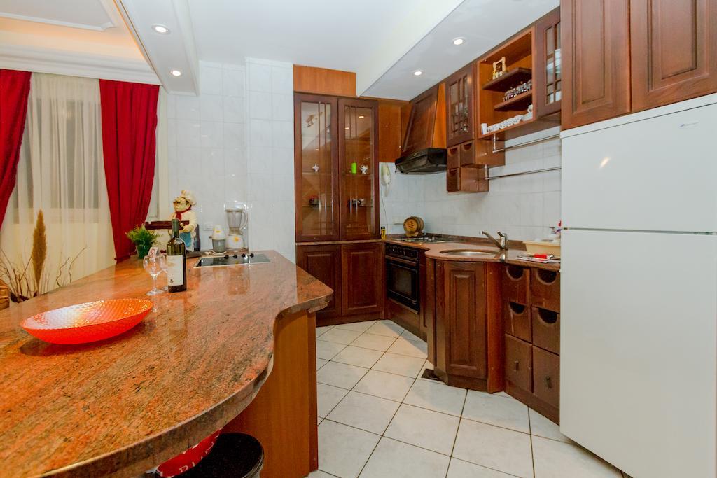 Milan'S Apartments Sveti Stefan Δωμάτιο φωτογραφία